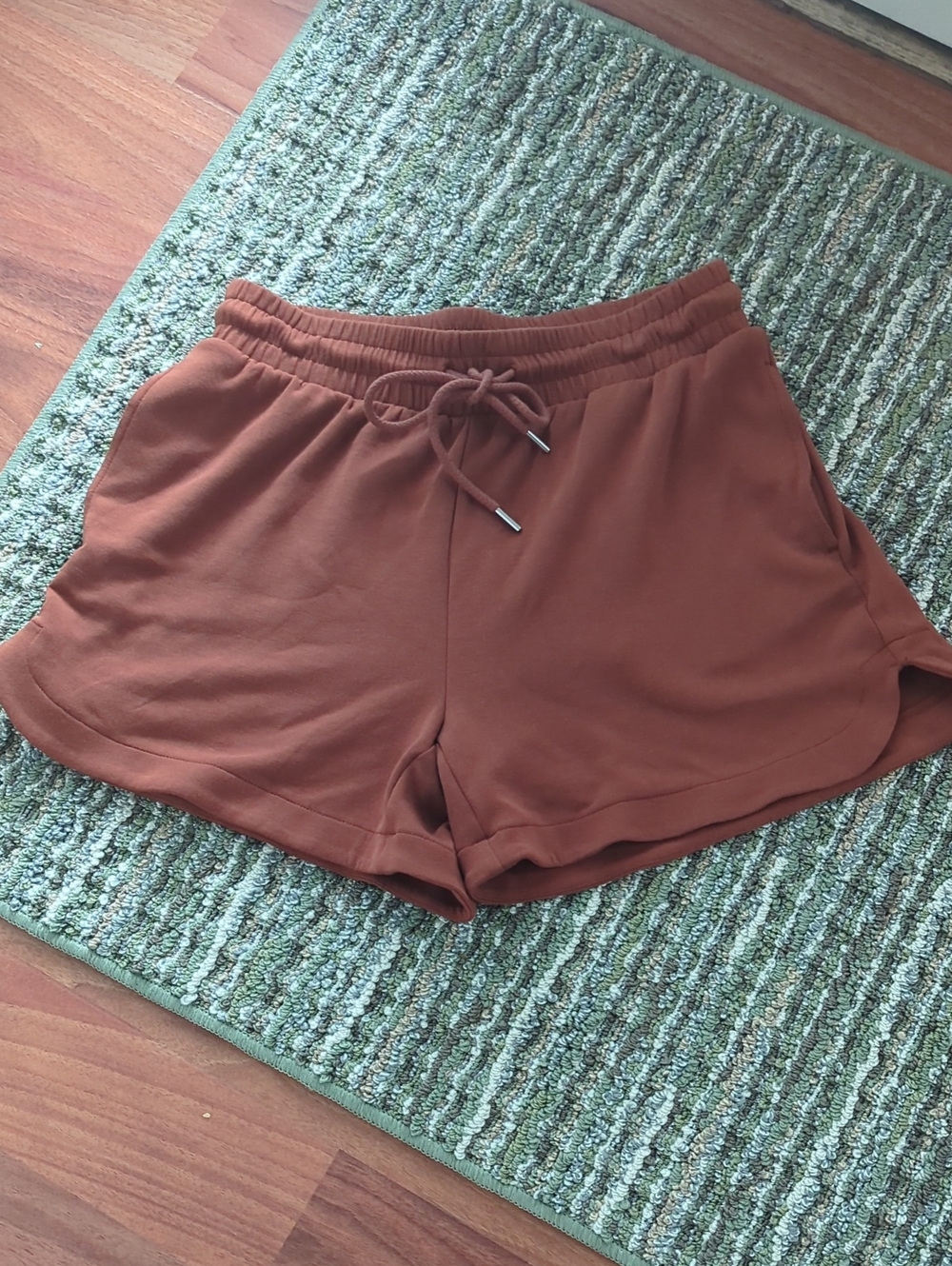 Lou and Grey Scubasoft Drawstring Lounge Shorts